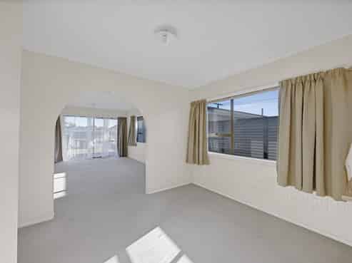 1/145 Tukapa Street, Westown