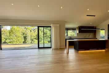 Auckland - Address withheld