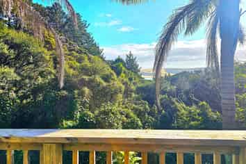 143 Kokohuia Road, Omapere