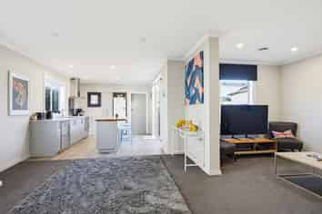 5 Hargest Crescent, Saint Kilda