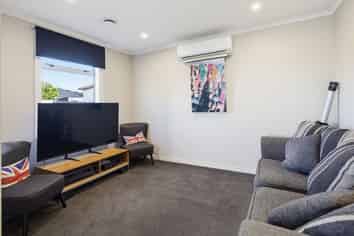 5 Hargest Crescent, Saint Kilda