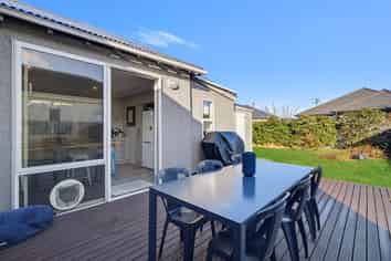 5 Hargest Crescent, Saint Kilda