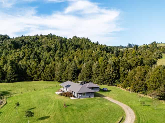 693A Stanley Road, Whakatane