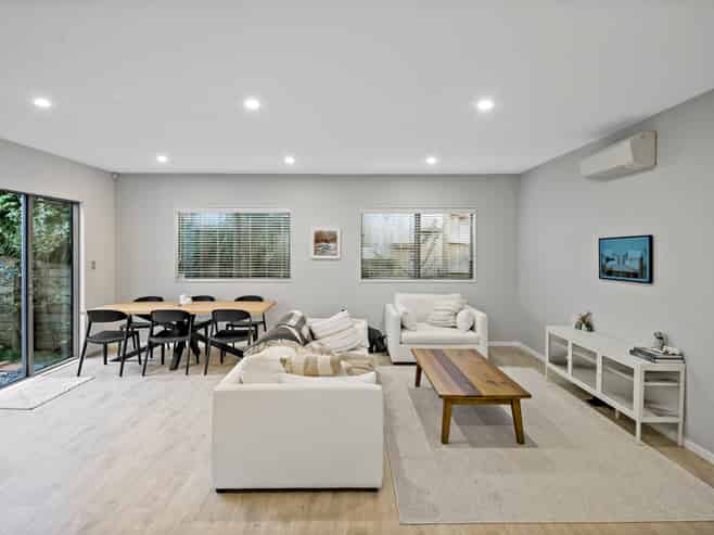 24C Castledine Crescent, Glen Innes