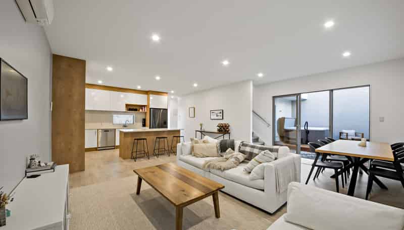 24C Castledine Crescent, Glen Innes