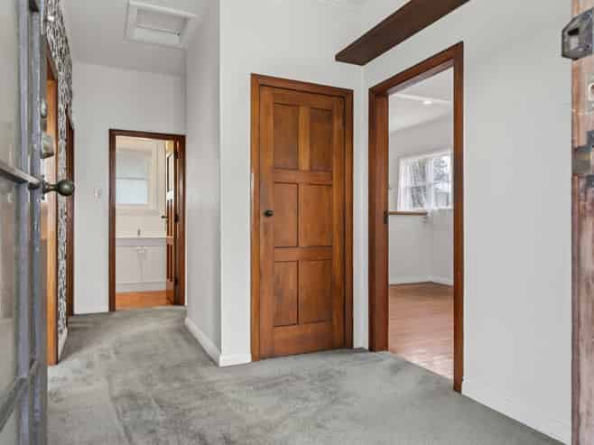 23 Cairnfield Road, Kensington