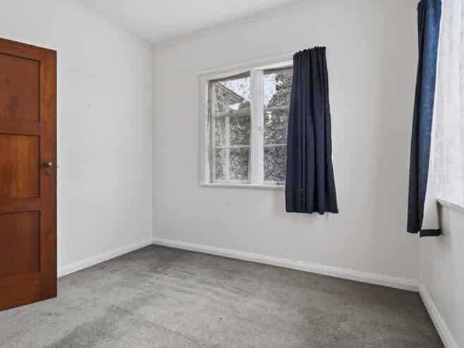 23 Cairnfield Road, Kensington
