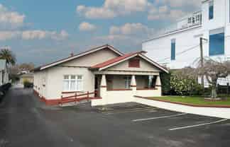 Flexible Medical Consult Space
