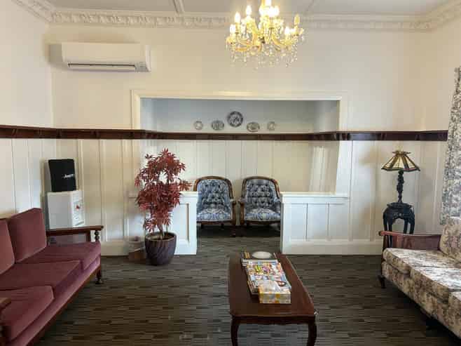 Flexible Medical Consult Space