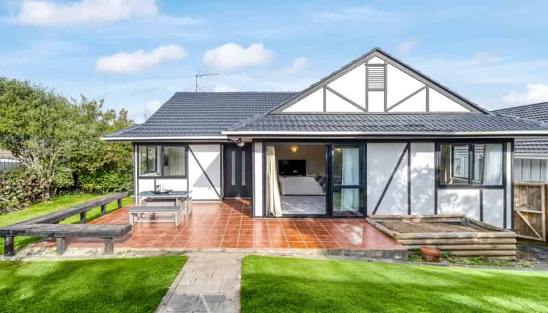 1/133 Botany Road, Botany Downs