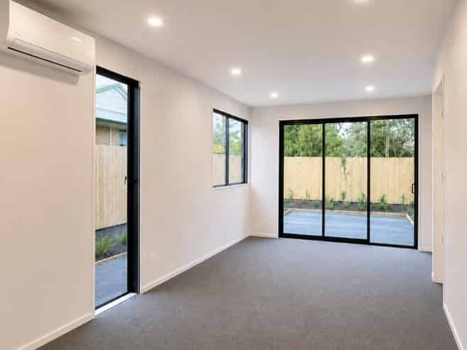 8/40 Norwich Street, Linwood