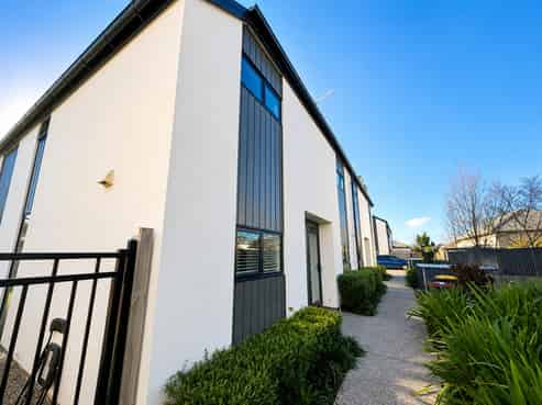 8/40 Norwich Street, Linwood