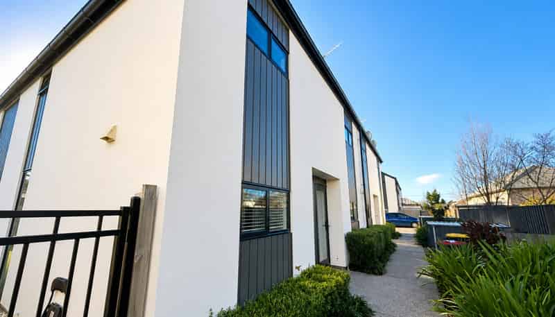 8/40 Norwich Street, Linwood