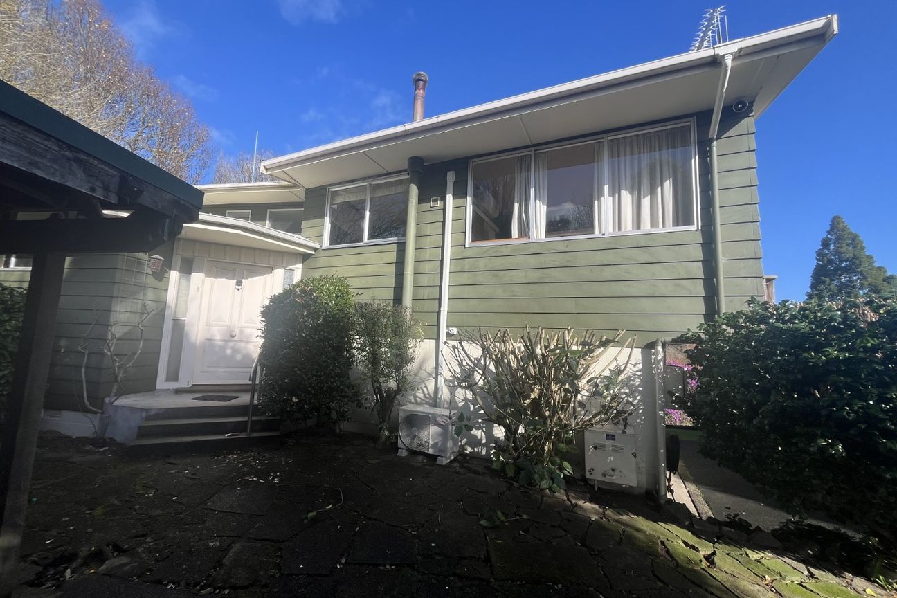Peaceful gully views with great location in Chartwell! - Widok 2