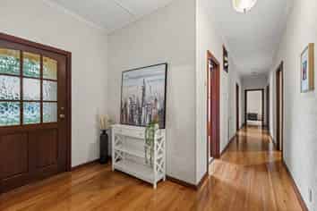 914 Outram Road, Akina
