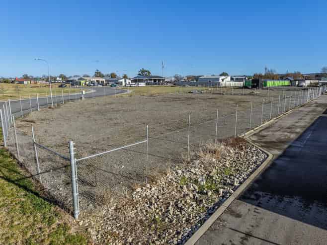 Ready. Set. Build. 1,967m² of Pure Opportunity