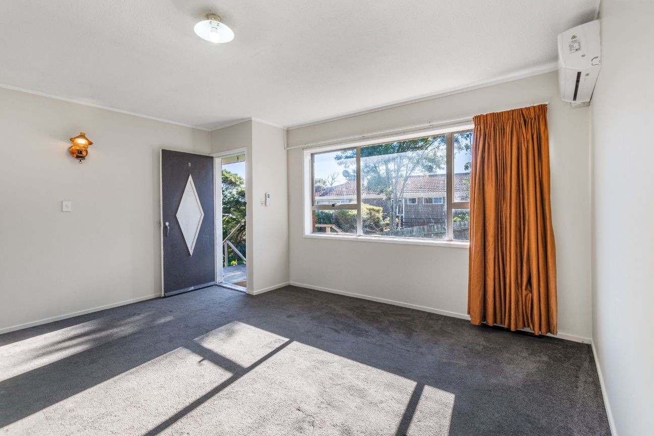 Tidy Brick Home with Single Garage - View 4