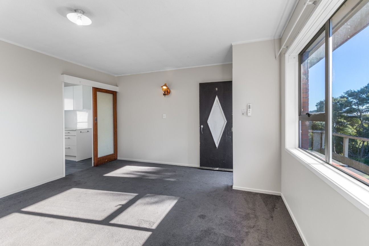Tidy Brick Home with Single Garage - View 5
