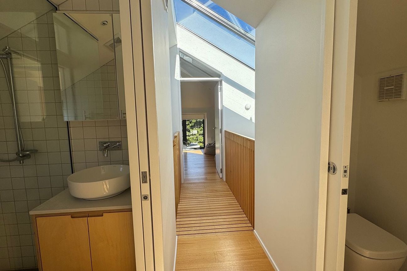 Stylish 4-Bedroom city fringe house - Bild 5
