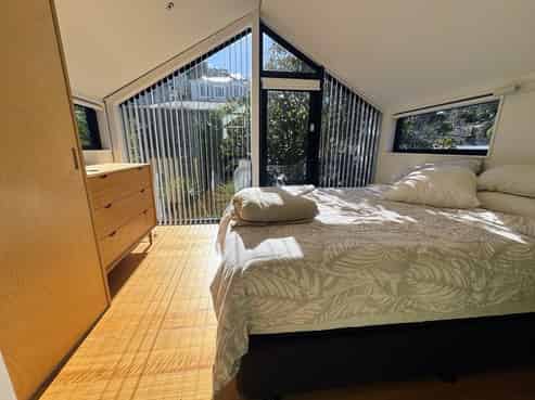 108 Aro Street, Aro Valley