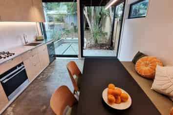 108 Aro Street, Aro Valley