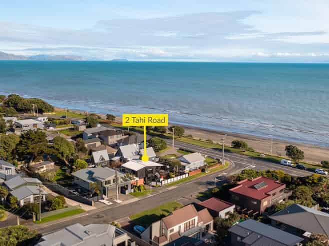 2 Tahi Road, Paraparaumu Beach