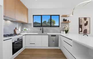 32C Tyrian Close, Half Moon Bay