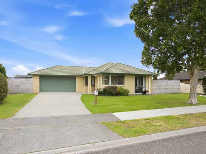 70 The Gardens Drive, Papamoa
