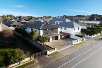 708 Queens Drive, Waikiwi