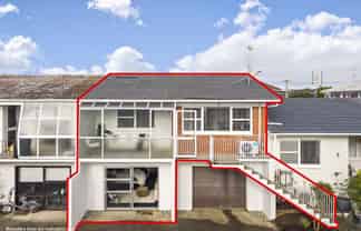 2/4 Cecil Road, Milford