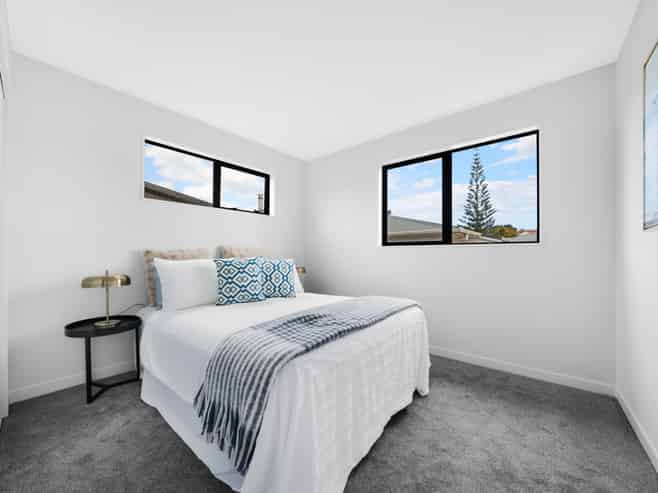 16c Geneva Place, Blockhouse Bay