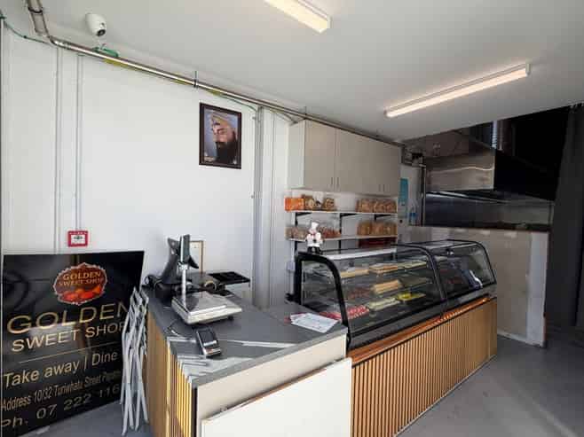 PRICE REDUCED: Sweet Little Investment