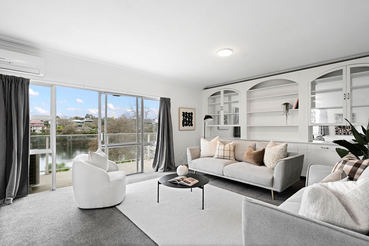 River Views Without the Million-Dollar Price Tag - Aanzicht 4