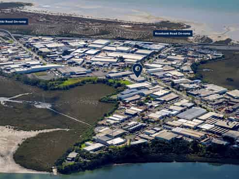 460-929sqm road-front trade retail/industrial