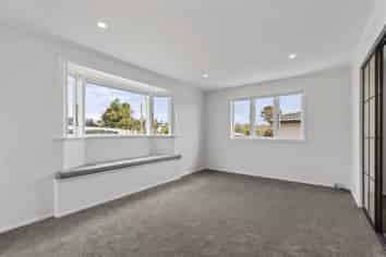 5 Blease Street, New Lynn