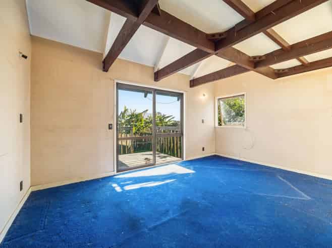 90 Te Irirangi Drive, Clover Park