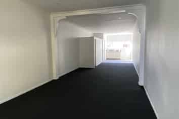 High-Profile Retail in the Heart of Epsom