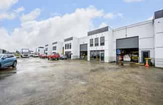 272sqm Modern Industrial Unit For Lease