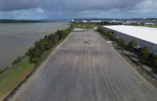 Heavy Industrial Yard Opportunity | 6,200 m2