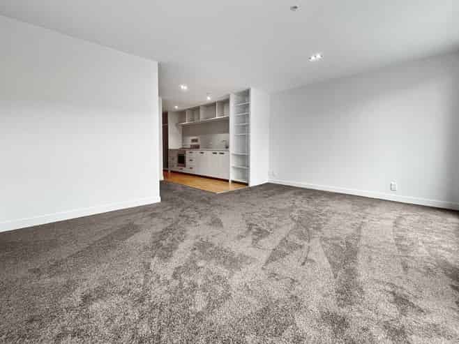 2J/444 Great North Road, Grey Lynn