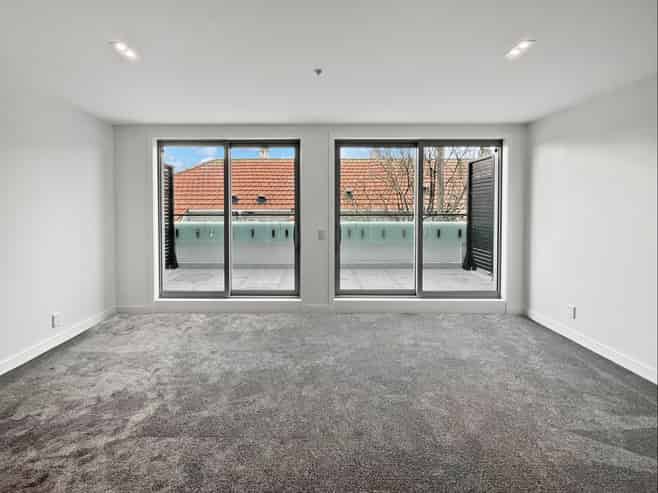 2J/444 Great North Road, Grey Lynn