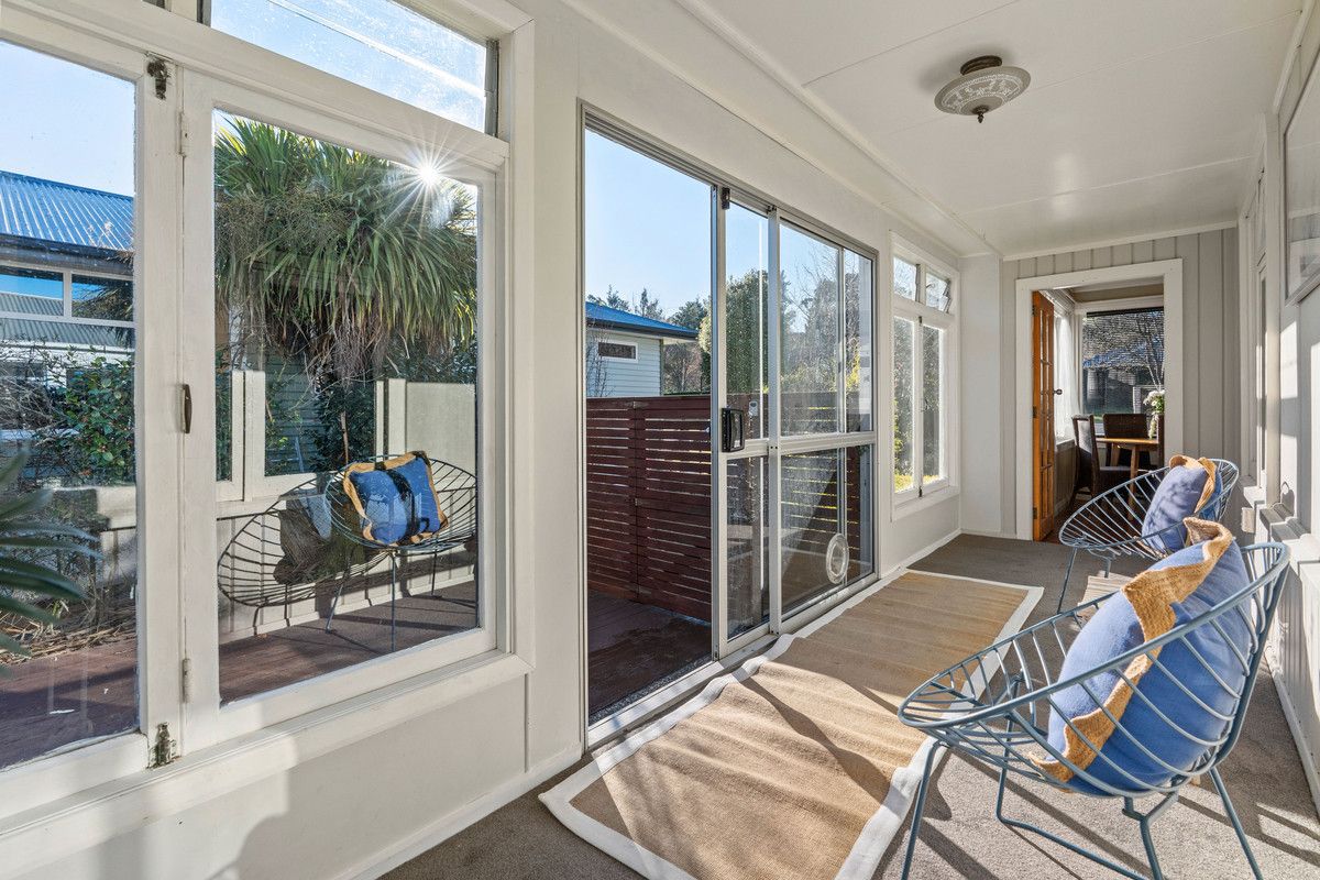 Family Living in Popular Abbotsford - Widok 5