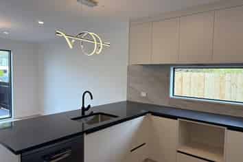 27 Barbados Drive, Unsworth Heights
