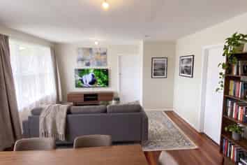 2/82 Portage Road, New Lynn