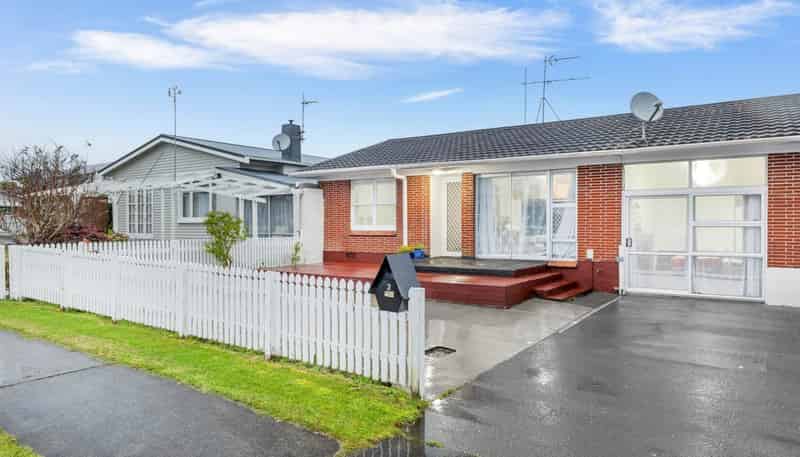 2 Allen Avenue, Papatoetoe