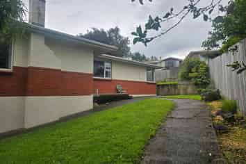 55 Salmond Street, Halfway Bush