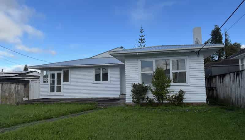 111 Nile Road, Milford