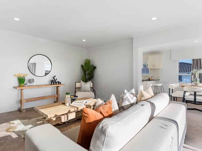 9 Ervine Place, Bucklands Beach