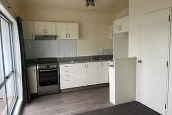 2/177B Eleventh Avenue, Avenues