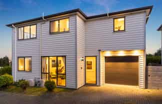 2A Thomas Rielly Avenue, Hobsonville